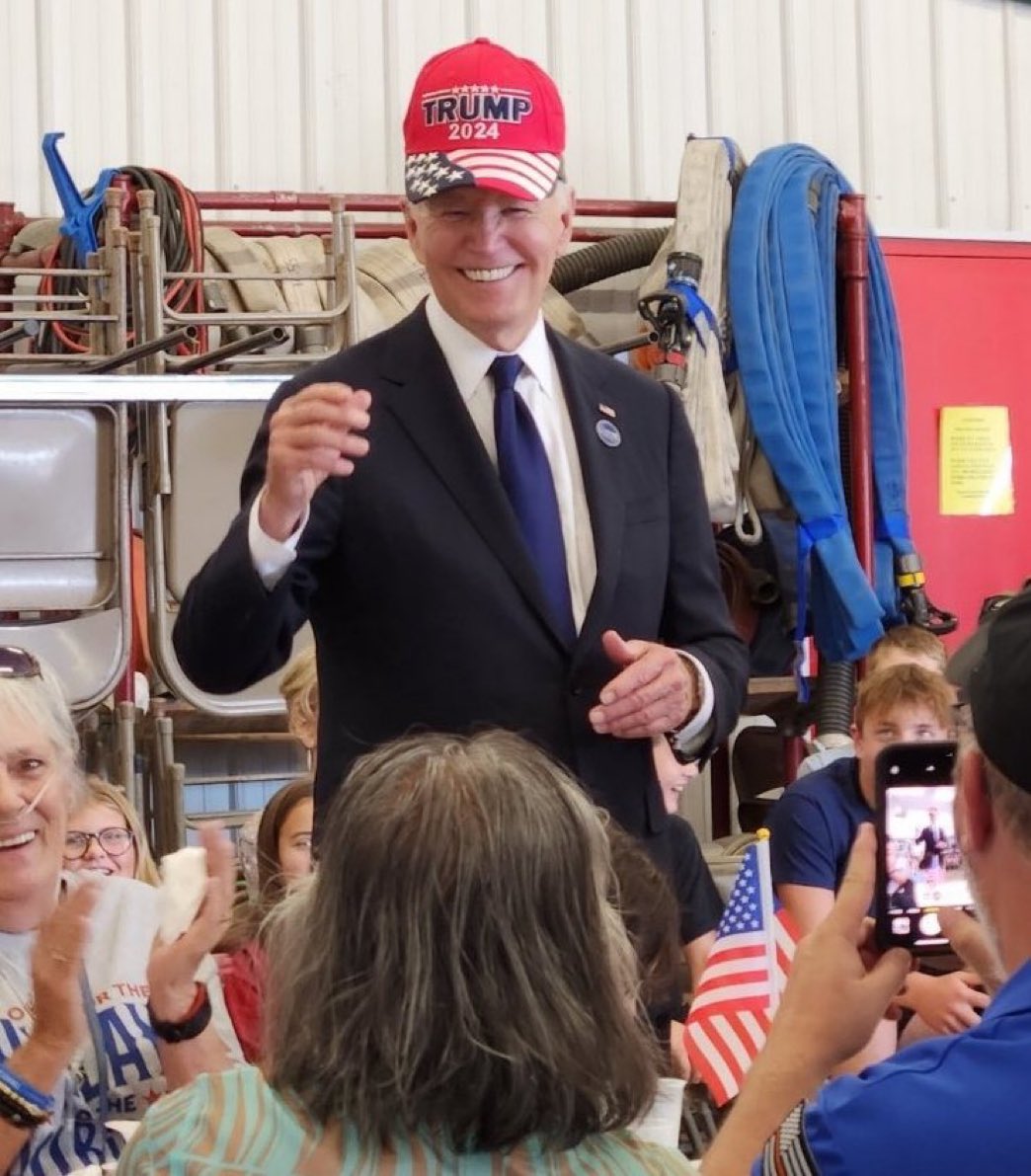 ianmiles's tweet image. Caption this.