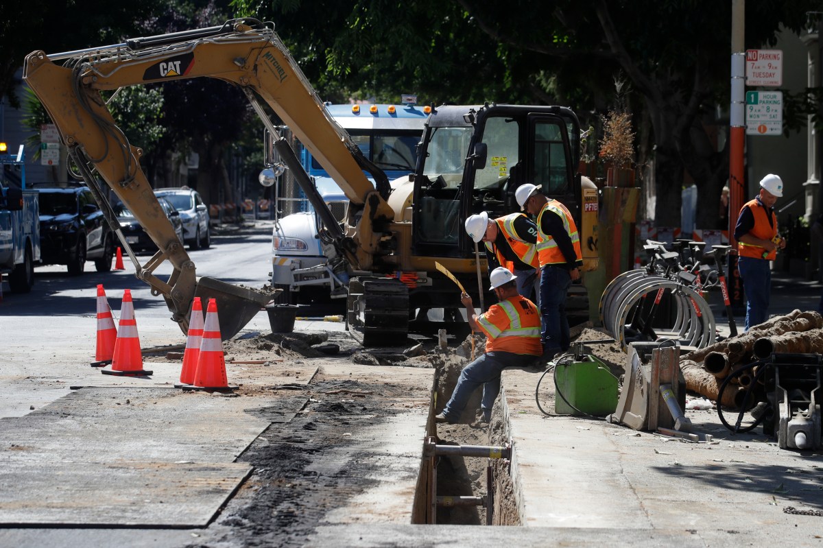 donfelixspm's tweet photo. Sube un 22% tarifa de alcantarillado en Los Ángeles #FVDigital https://t.co/F17mEChXgj https://t.co/P6GpciKKpc