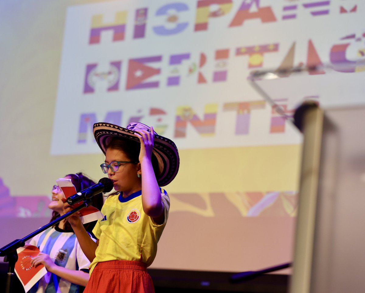 BISHouston's tweet image. Diving into the rich culture and vibrant traditions to celebrate #HispanicHeritageMonth! #hispanicheritagemonth #BISHouston #createyourfuture #primaryassembly