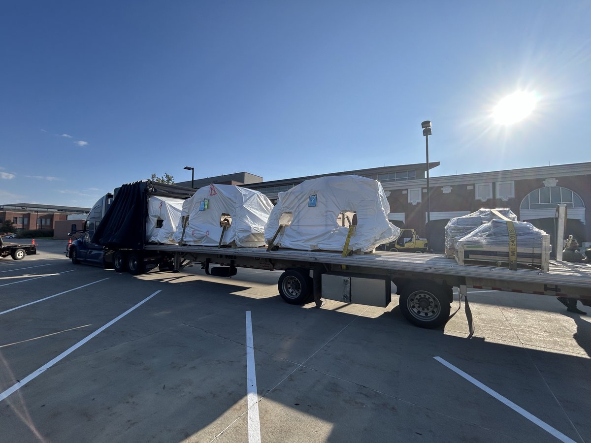 SeeMarbleTech's tweet image. The protein industry's most advanced AI-powered automation system, Marble Pack-Off, was loaded on 5 trucks and shipped to a new customer to fully automate the pack-off department.

To learn more about Marble Pack-Off, check out our website: seemarble.com/pack-off