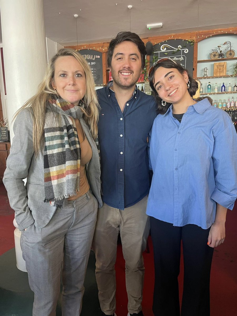 Alex Kwong (@asfkwong) on Twitter photo So this was pretty fun. Intergenerational PhD supervision!
Grand-supervisors <a href="/nic_timpson/">Nicholas Timpson</a> <a href="/RebeccaMPearson/">Rebecca Pearson</a>
->
Supervisor
->
PhD student <a href="/poppyzenzi/">Poppy Grimes @pzg.bsky.social</a> So this was pretty fun. Intergenerational PhD supervision!
Grand-supervisors <a href="/nic_timpson/">Nicholas Timpson</a> <a href="/RebeccaMPearson/">Rebecca Pearson</a>
->
Supervisor
->
PhD student <a href="/poppyzenzi/">Poppy Grimes @pzg.bsky.social</a>