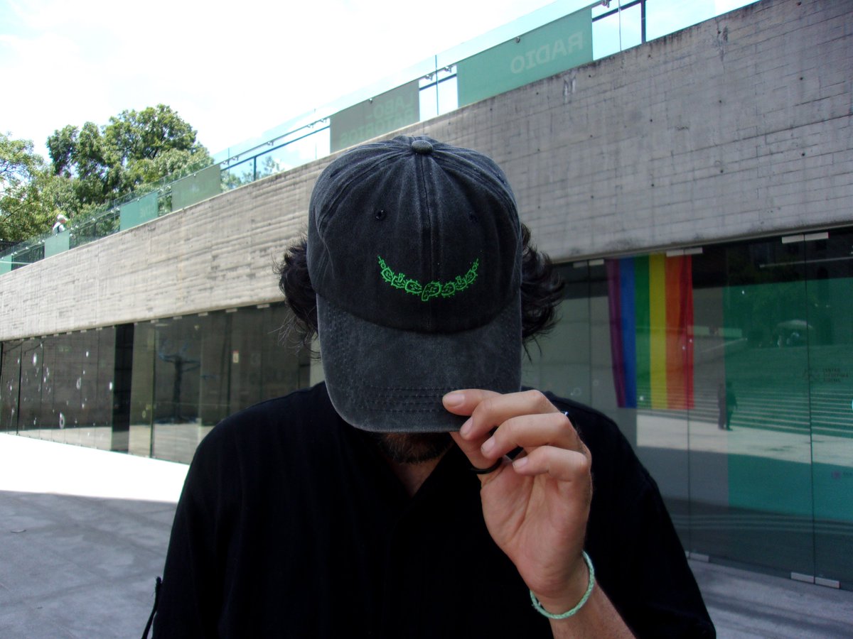 Ya tienen su merch de la Nopal?  🥰🌵

Si todavía no, caele a comprar unas ✨