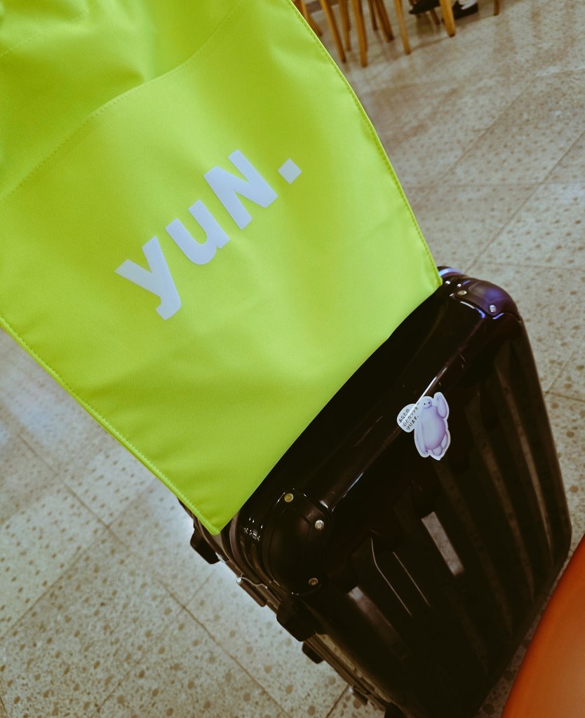 hiyochan11's tweet photo. yuN.トート海を渡る🚢
って事で急遽帰省、、 https://t.co/GSXzr7X1WX