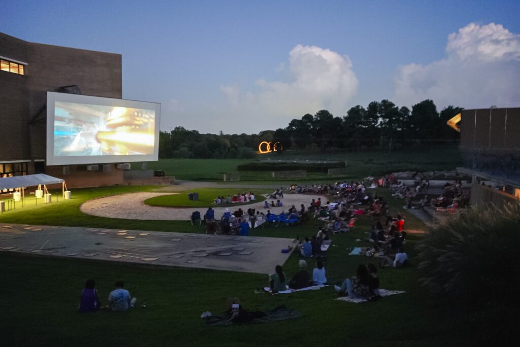 ncartmuseum's tweet photo. Enjoy films under the stars in the #NCMApark!
📽 Save the dates for these upcoming outdoor summer screenings:
“Kung Fu Hustle,” September 13
“Teenage Mutant Ninja Turtles Double Feature,” September 14
“Mamma Mia! Sing-Along Double Feature,” September 27
https://t.co/22lBMS01dd https://t.co/YcKxdk7y1X
