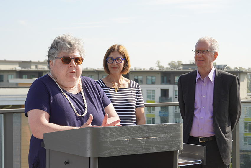 clbc_connect's tweet image. Adults with developmental disabilities will have access to an expanded range of housing options thanks to a new partnership between the Co-operative Housing Federation of BC (@chfbc), Community Living BC and Community Land Trust (@CLTrust). 

Read more: ow.ly/Rl9t50TlxqY