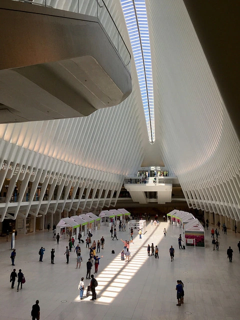 LinkofSunshine's tweet image. Not a hugeee fan of the Oculus design but the fact that it forms the shadow of the twin towers on 9/11 at 8:46 is awesome