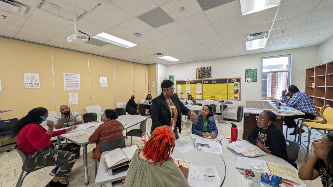 CynthiaByron4's tweet image. Today's PL was focused on "Building Academic Vocabulary for Learners: Our School Wide Approach "#BuildingforBetter @MMS_HCS @Coach___AP @yearnformore @DrKim_Kessinger @aliciaparker01 @APBates04