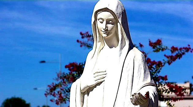 javroh's tweet photo. "El nombre de la virgen era MARÍA." (Lc 1 ,27)
María (hebreo, Miriam): Doncella, Señora, Princesa.
#DulceNombreDeMaría #12Sep https://t.co/PqTDzrUmDB