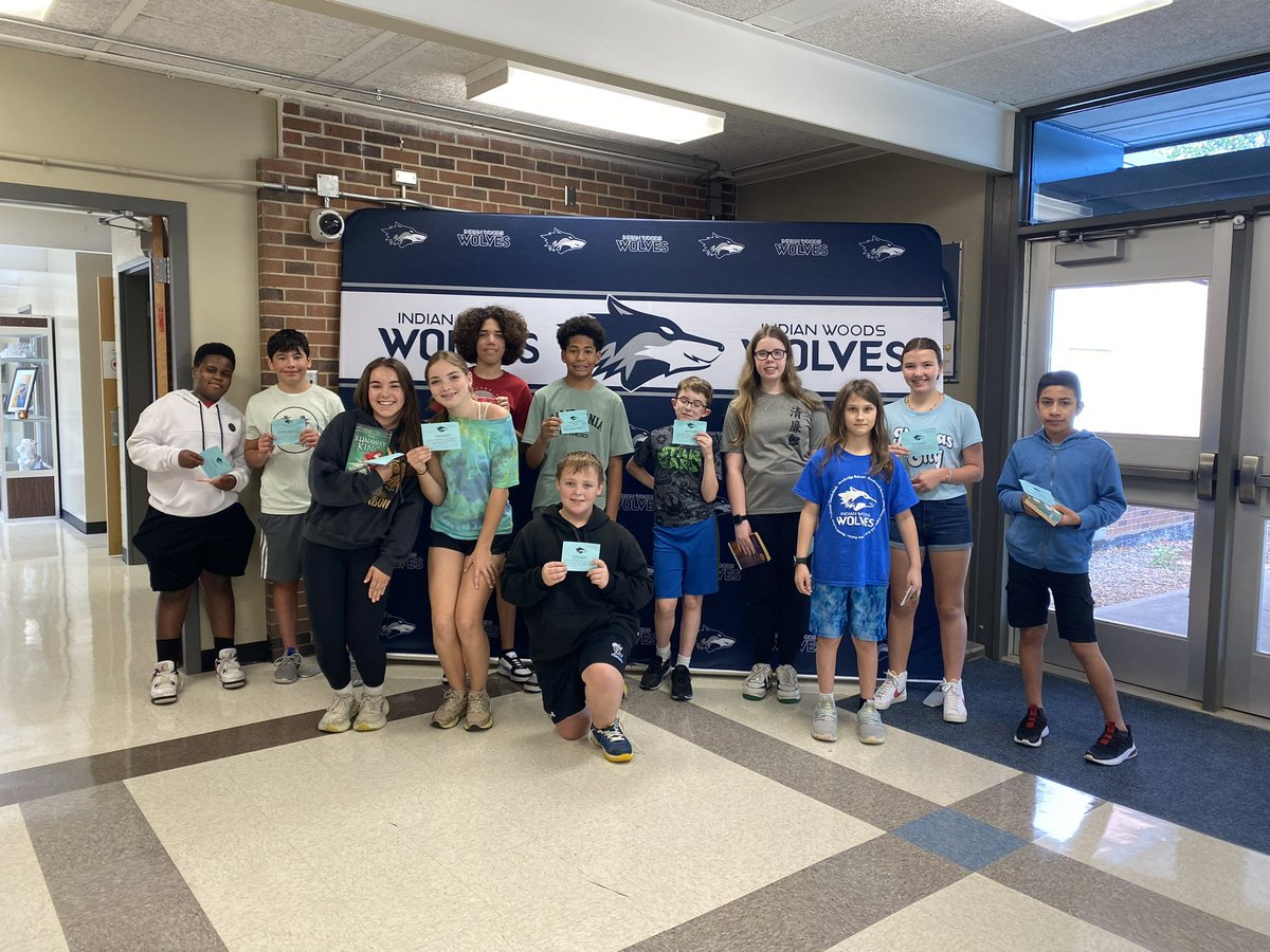 Lindsey Constance (@lcteach_learn) on Twitter photo Teachers at Woods are #CultureBuilders, celebrating kids every day who shine bright! <a href="/IWMSWolves/">Indian Woods Middle School</a> <a href="/Bclaypool63/">Brandon Claypool</a> <a href="/dreiling_grant/">Grant Dreiling</a> Teachers at Woods are #CultureBuilders, celebrating kids every day who shine bright! <a href="/IWMSWolves/">Indian Woods Middle School</a> <a href="/Bclaypool63/">Brandon Claypool</a> <a href="/dreiling_grant/">Grant Dreiling</a>