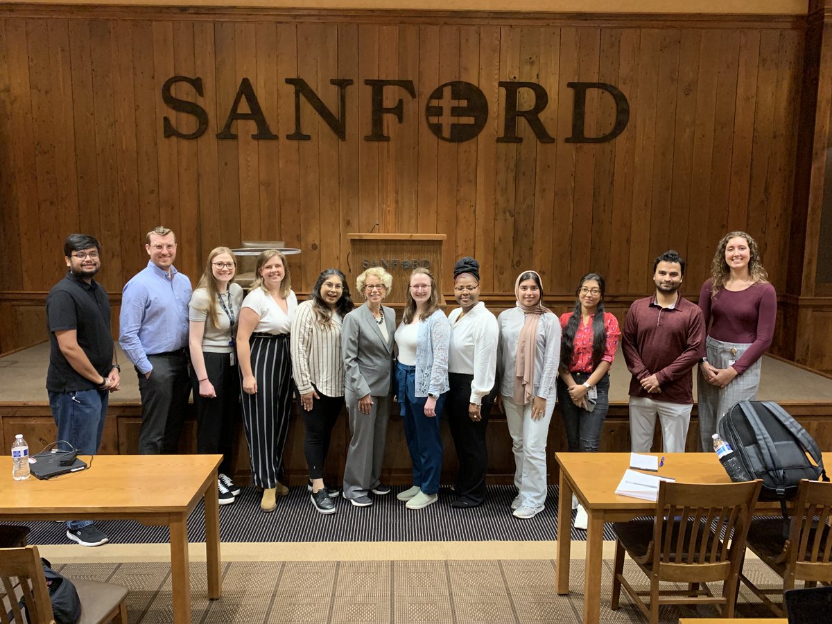 Sanford Research (@sanfordresearch) on Twitter photo Honored to have <a href="/DianaBianchiMD/">Diana Bianchi</a> present on prenatal & neonatal precision medicine at our Graduate Student-Invited Seminar.
Director of the Eunice Kennedy Shriver National Institute of Child Health at NIH, she's a leader in prenatal & placental biology! #PrenatalBiology #medicine Honored to have <a href="/DianaBianchiMD/">Diana Bianchi</a> present on prenatal & neonatal precision medicine at our Graduate Student-Invited Seminar.
Director of the Eunice Kennedy Shriver National Institute of Child Health at NIH, she's a leader in prenatal & placental biology! #PrenatalBiology #medicine