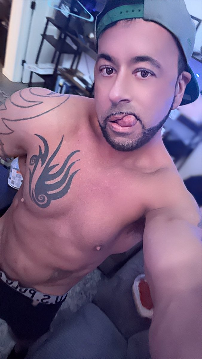 BBCluvinslutboi's tweet photo. #bbclove #bbcislife #ilive2serveBBC #number1bitchboi #BNWO #bbc #sissyboi #powerbottom #bestbooty

no one loves bbc as much as me . this bih don’t ever  tap out . DM’s from bbcs looking to link or collab always welcome https://t.co/Lny3FadQ55