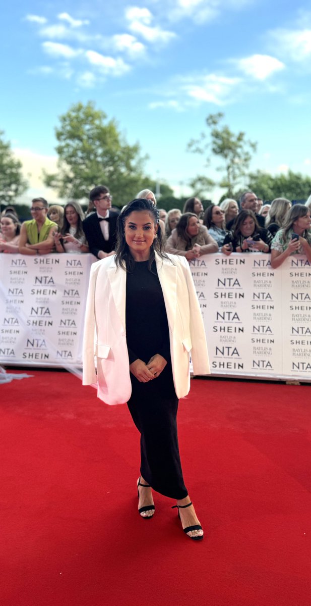 𝑰𝒐𝒏𝒊𝒄𝒂 tweet media