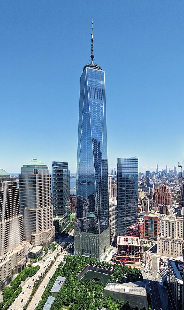 Rebuilding with new security wisdom shows the right spirit 
One World Trade Center
Photo by Praneeth Thala 2021
creativecommons.org/licenses/by-sa…