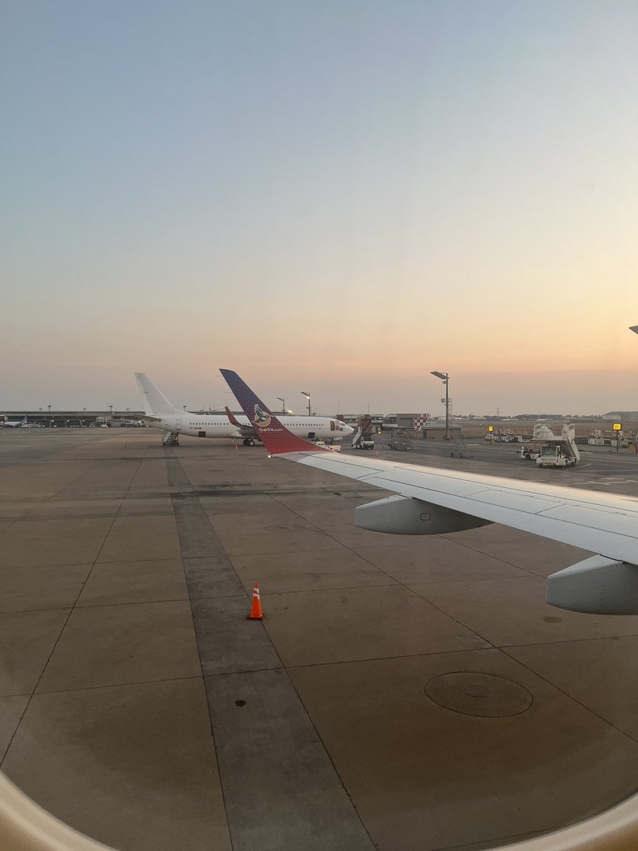 TakiTheHuman's tweet photo. And we’re off ✈️

#Taki #TakiTheHuman #Rumbanation #Autonome https://t.co/WxGBppiBAw