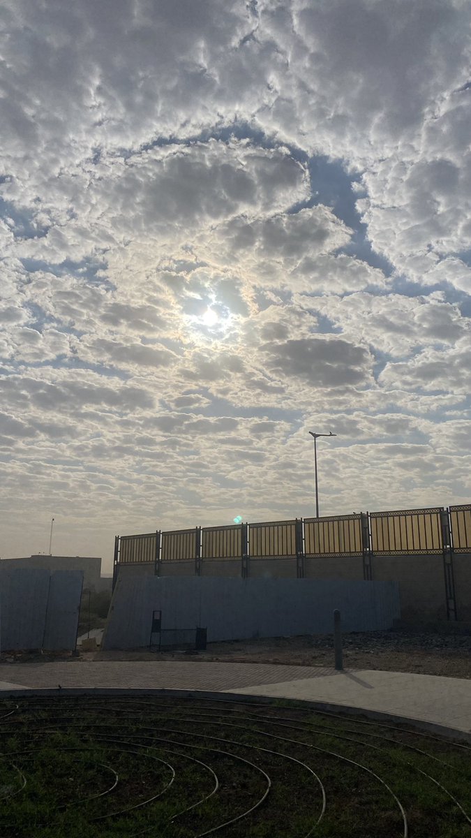 zy16102's tweet photo. بخصوص ماتخطيت جمال الجو في الصباح #KSAUcore https://t.co/GK19n9Ctkc