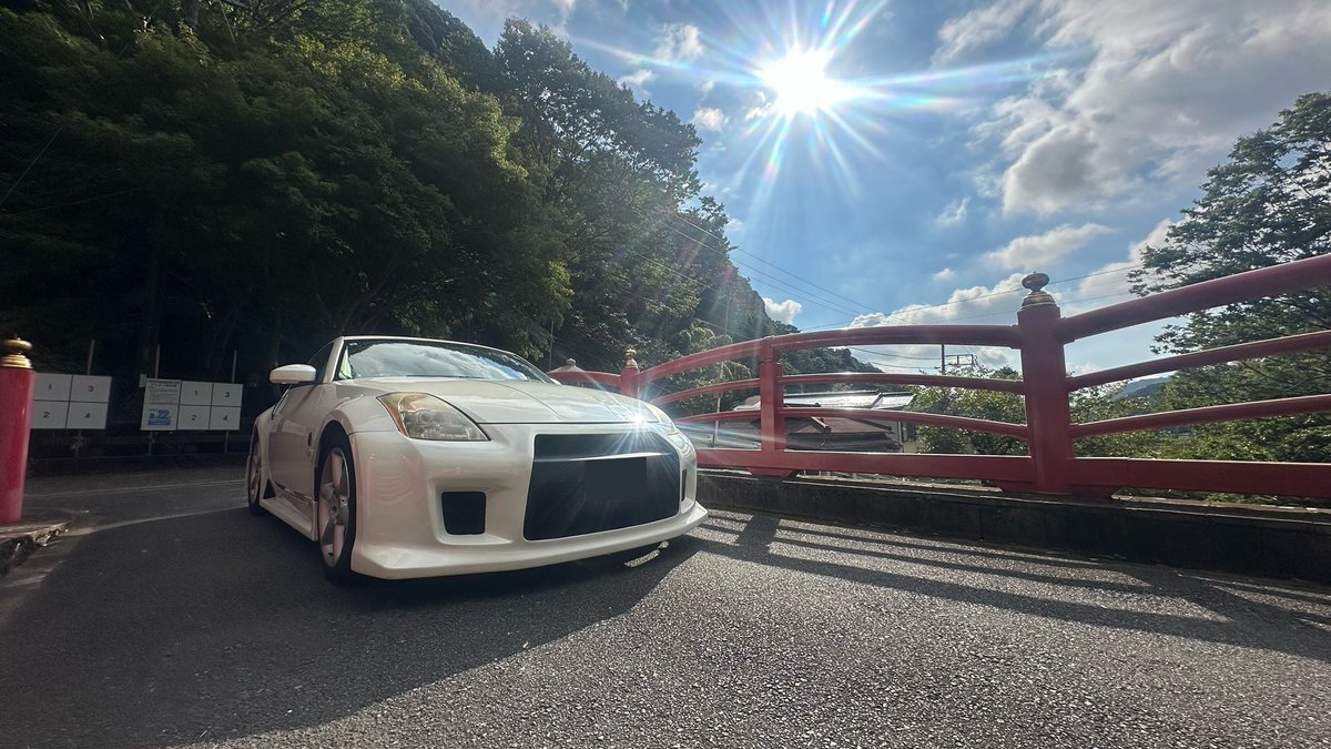 tarotlefou's tweet photo. ごめんなさい

誰もいない朝方にしか出来ないんです。

 #Z33 
 #車好きと繋がりたい 
 #NISSAN
 #フェアレディZ https://t.co/q2CqELa1Zd