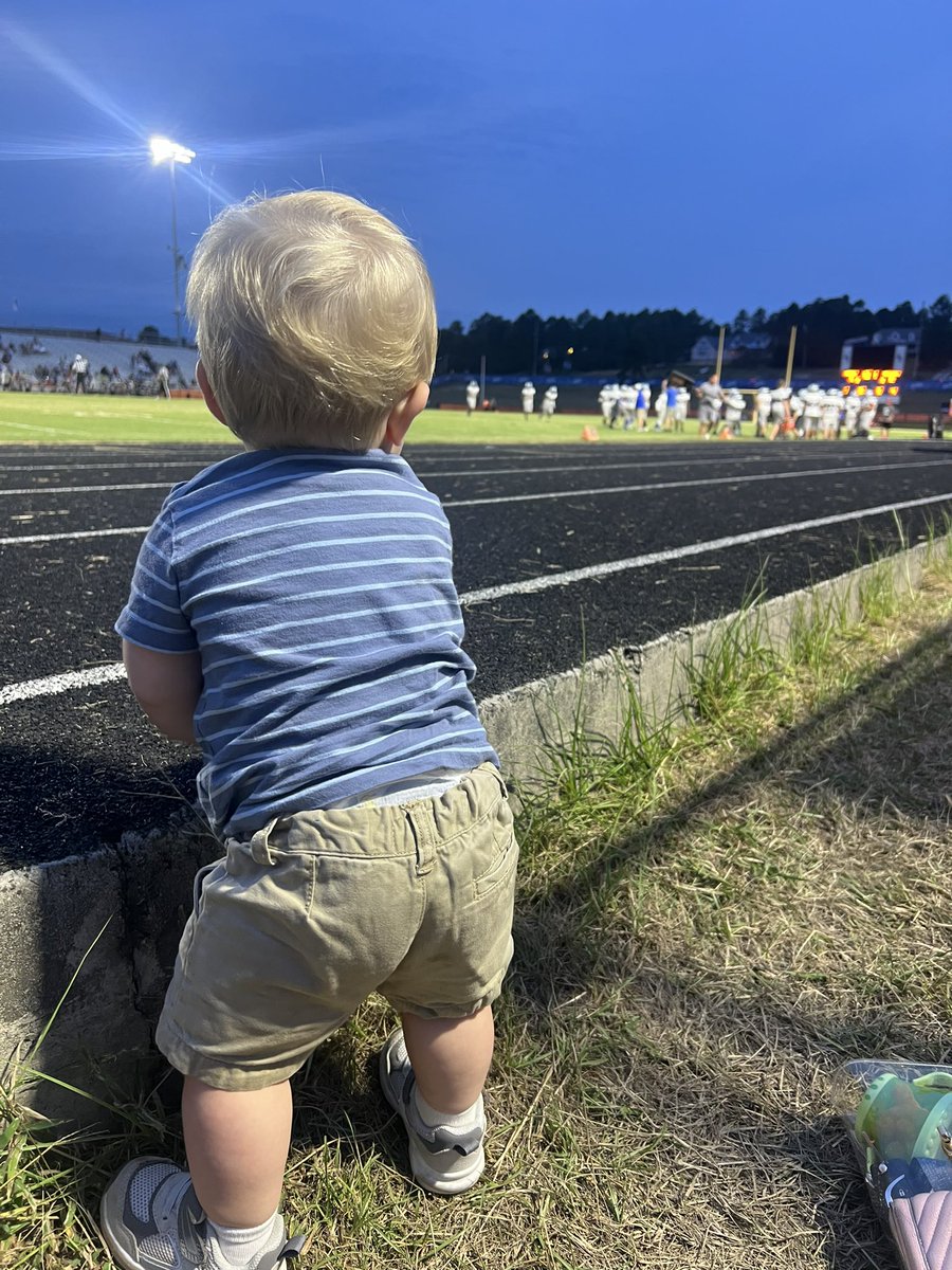 chasebell09's tweet photo. My youngest is into it already! https://t.co/2KCmENzagB