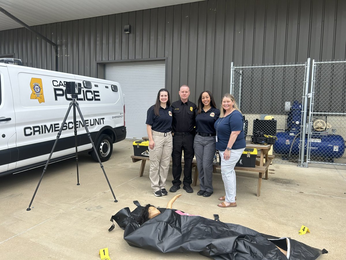 MadisonCTC's tweet photo. We saluted Hometown Heroes at MCTC and remembered the sacrifices on 9/11/01. Thanks to Pafford EMS, MS Capitol Police, Gluckstadt Fire, GHS MCJROTC, and MS Army National Guard, for making today special. Thanks to Dr. Burrell and the GHS Law &amp; Public Safety Academy for joining us! https://t.co/Zm4tx8dA9g
