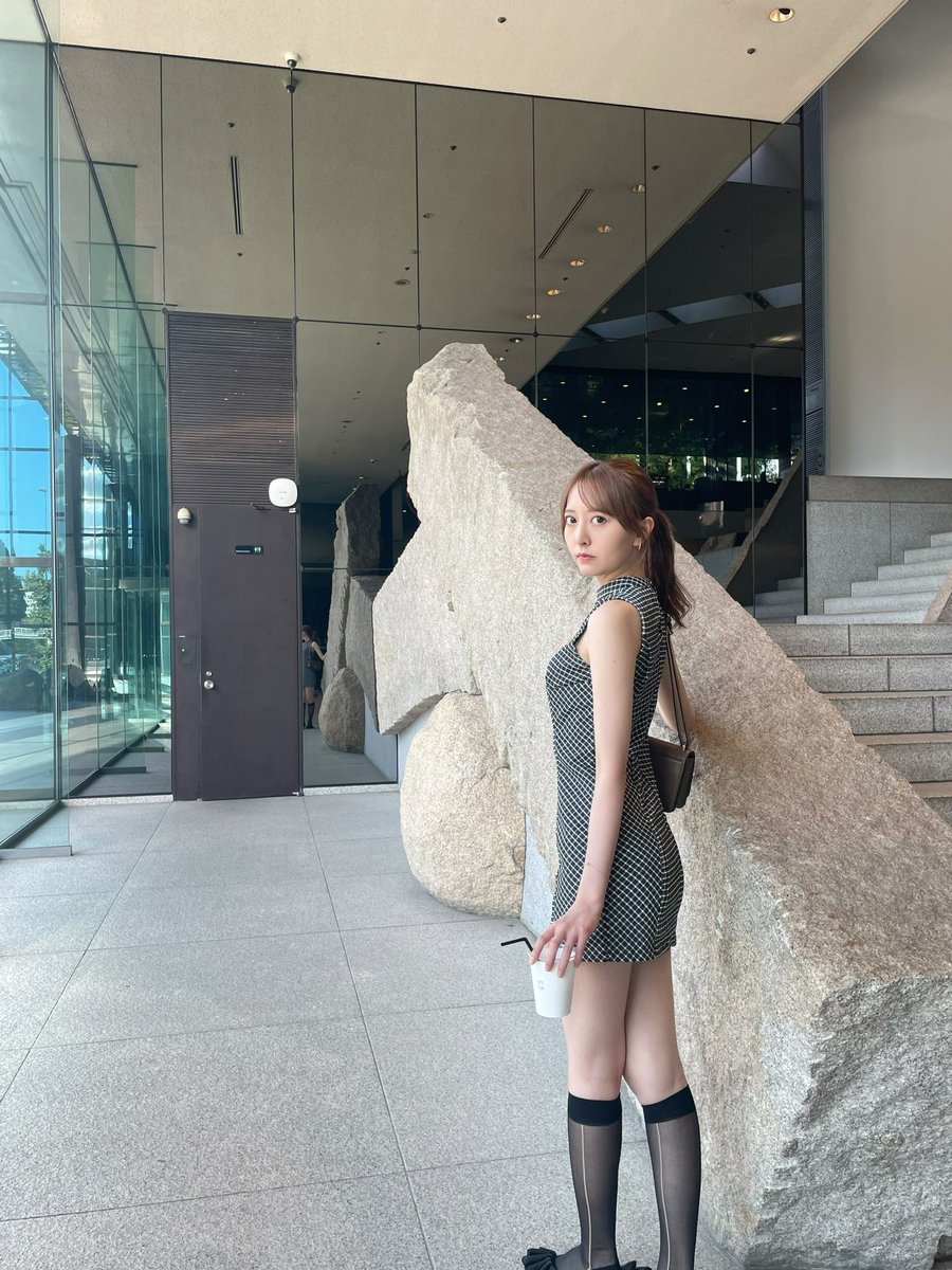 hhkktt5's tweet photo. 周りをムラムラさせるま◯か
孕ませて欲しいと受け取られかねないよ？
めくりあげて街中で腰ヘコヘコしちゃう https://t.co/F8HswuPS7K