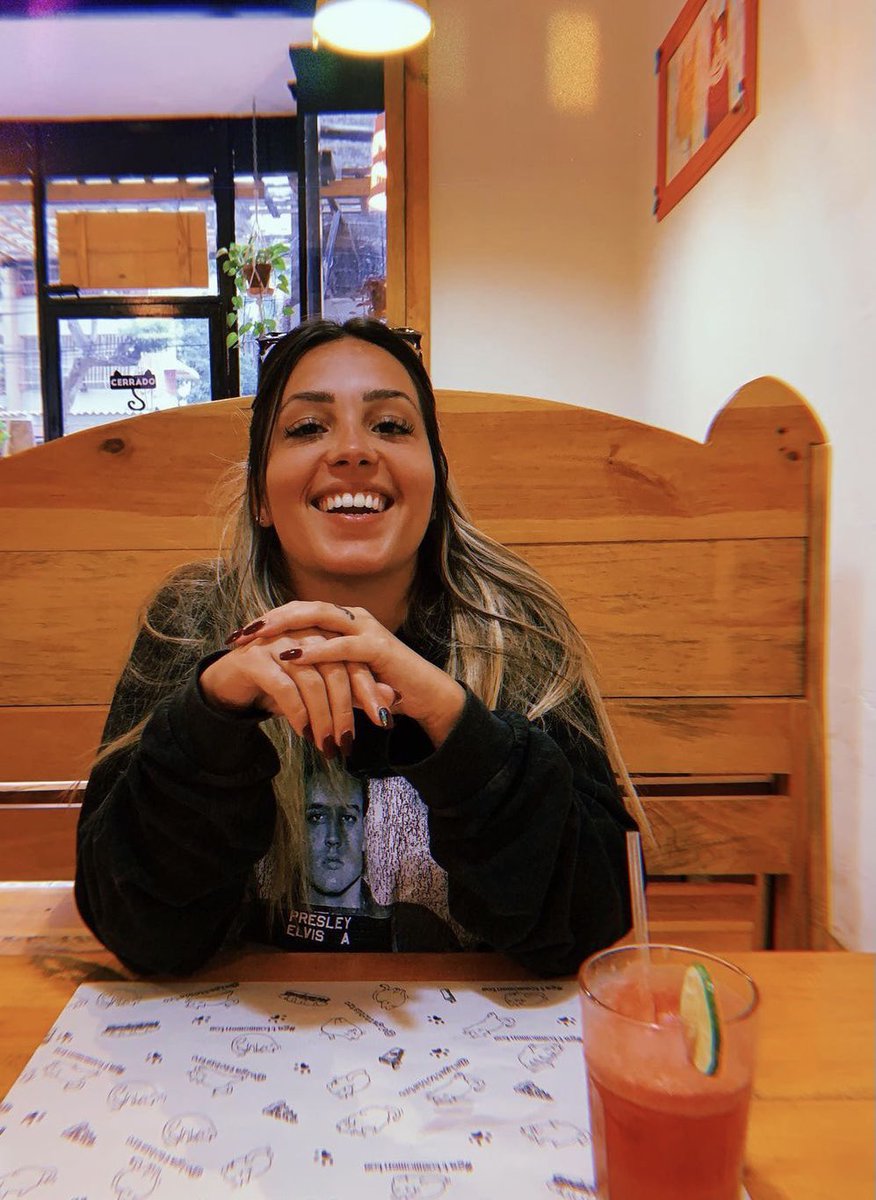 Sophie 🖍 tweet media