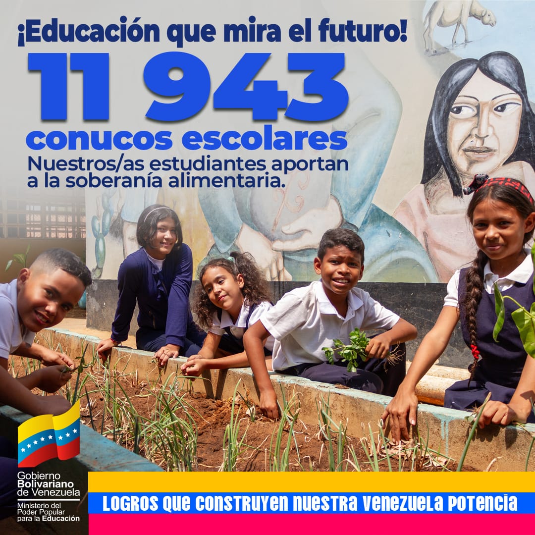 info_mppe's tweet photo. ¡VENEZUELA AGRÍCOLA Y PRODUCTIVA!

🪴🌱 11,943 Conucos Escolares 🌱🍊

Nuestros/as estudiantes están contribuyendo a la soberanía alimentaria. ¡Estos logros construyen nuestra Venezuela potencia! 🇻🇪

@HectoRodriguez 
@MPPEDUCACION https://t.co/scvvXBu6P8