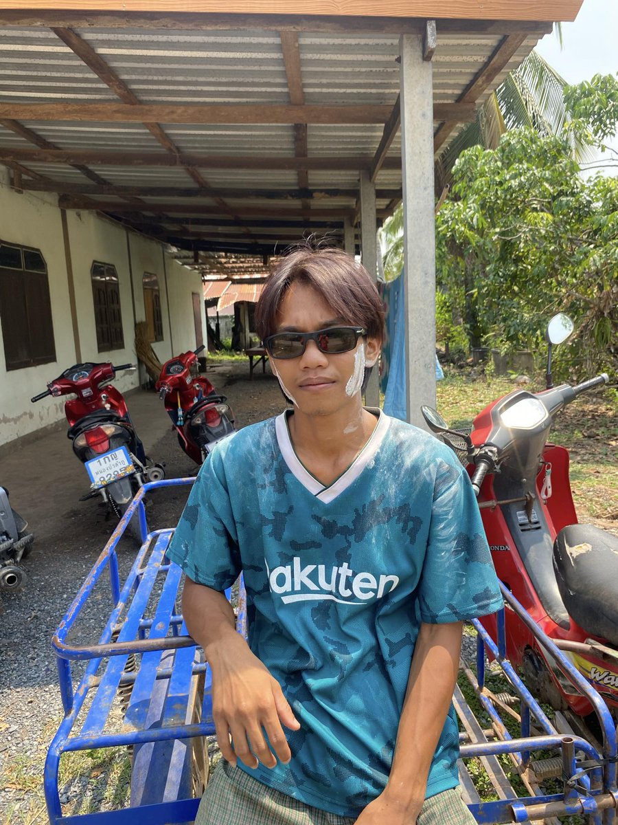 sacca_fay's tweet photo. ความสุขหาได้ทีไหน🫣😶‍🌫️
#ชลบุรี #ศรีราชา https://t.co/6wBmPofGub