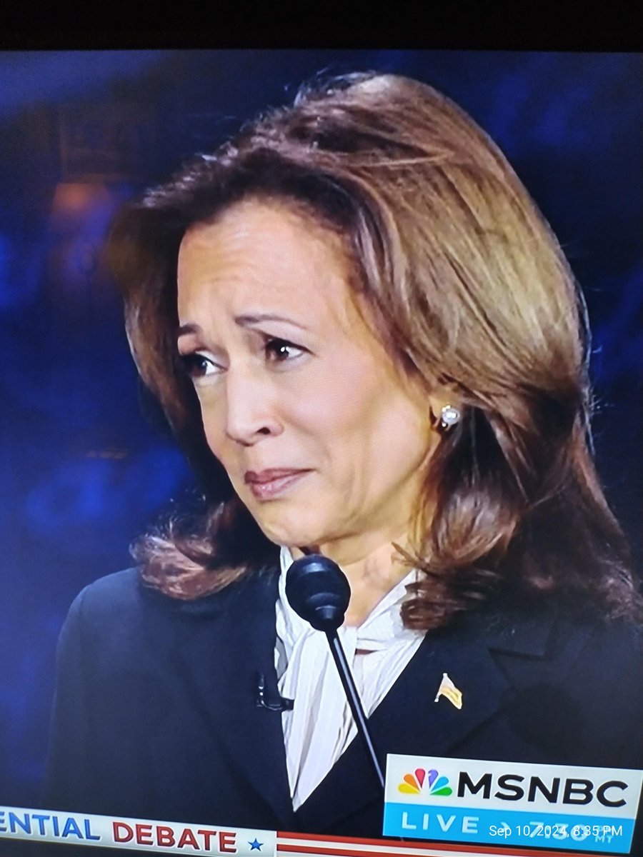 어제 미대선 토론 해리스 표정 = 2018 JTBC 비트코인 토론 유시민 표정