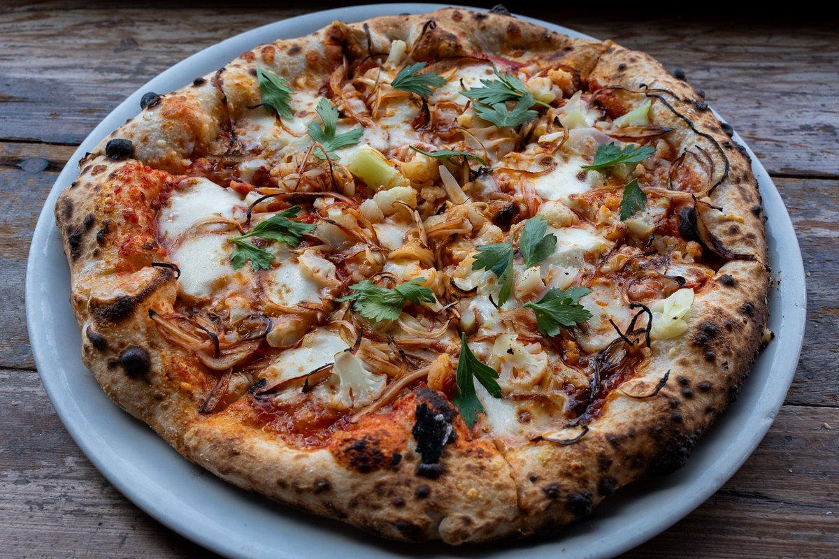 Benchmark Pizzeria & Portavia tweet media