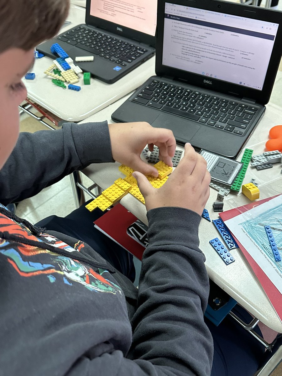 Mr. d'E's Class tweet media