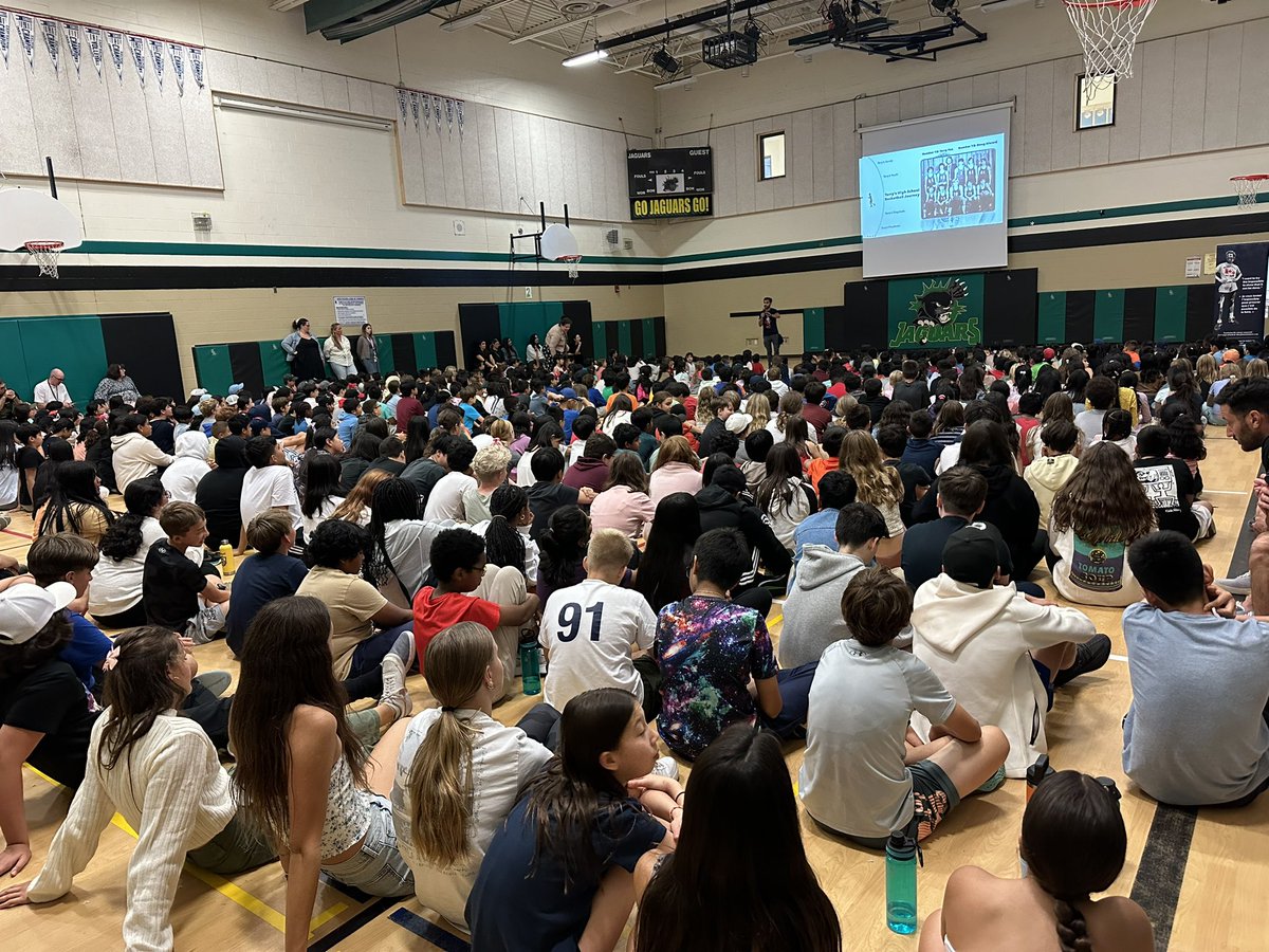 Our first event of the new school year, we had a very inspiring Terry Fox assembly today. We are going to raise money for cancer and organize Terry Fox run!