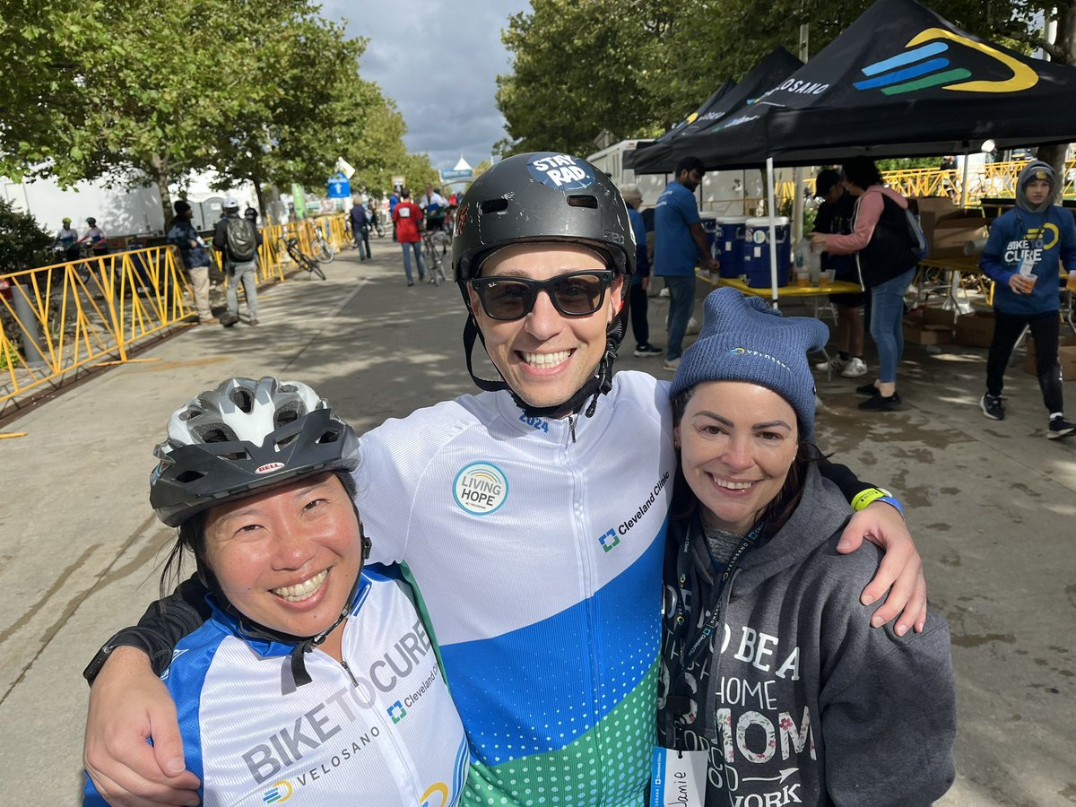 Late post but not too late to donate! 

THIS!!!! is why we ride #VeloSano11 <a href="/bikeVeloSano/">VeloSano</a> 
Starting and ending the ride with my patient #BMTx3!! (pic shared with permission) — ride alongside us #Survivorship #ridetoCURE 

give.velosano.org/fundraiser/566…
