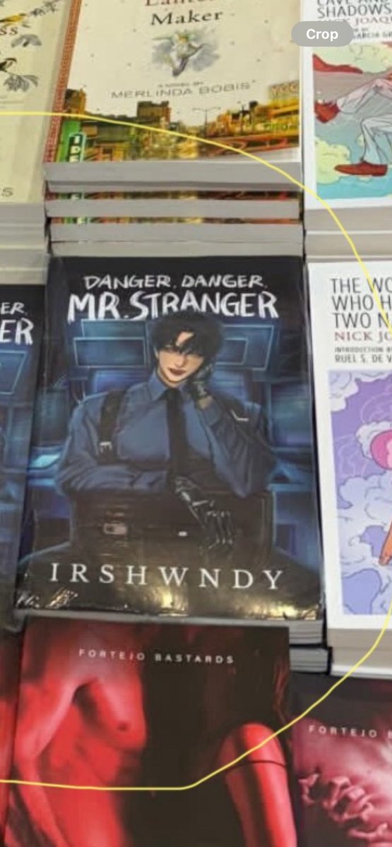 artlab0125's tweet photo. I saw this on my friend’s IG story and i thought that book cover looks like @dlwnsghek in his Can I album cover… hmmm… fangirling at the highest level? so many writers and artists are inspired by our #leejunho #mrstranger *book is currently available in National Bookstore https://t.co/McllNrmt24