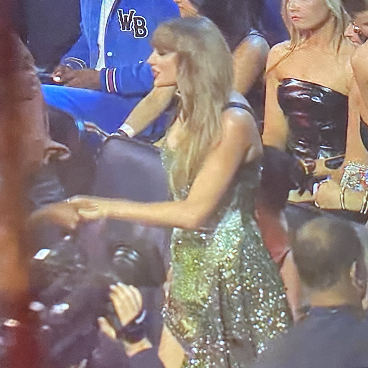 taylor swift vmas green dress Green Puncho Wrap Cape With Black Lace main image 1