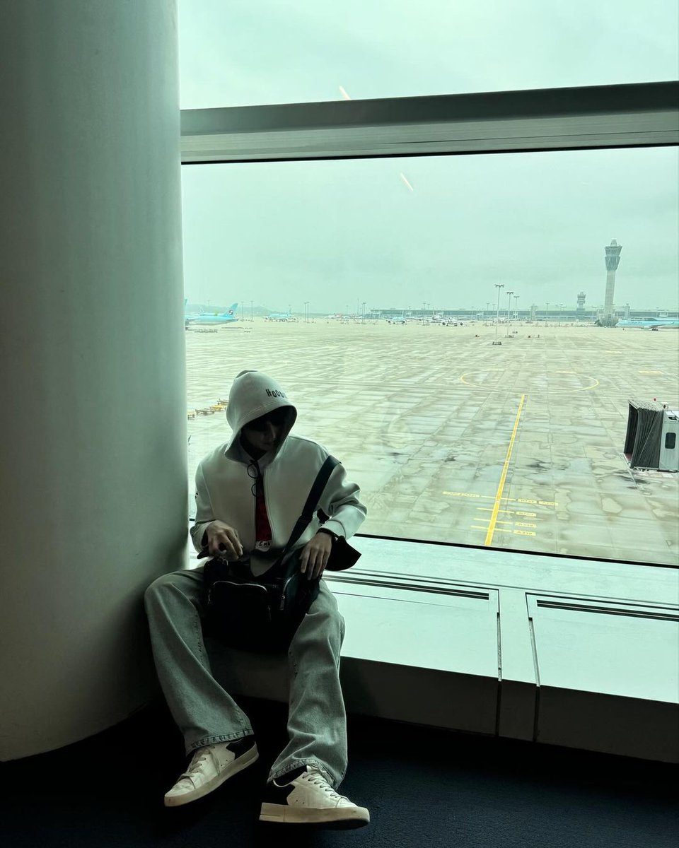 Ryeoun 려운 tweet media