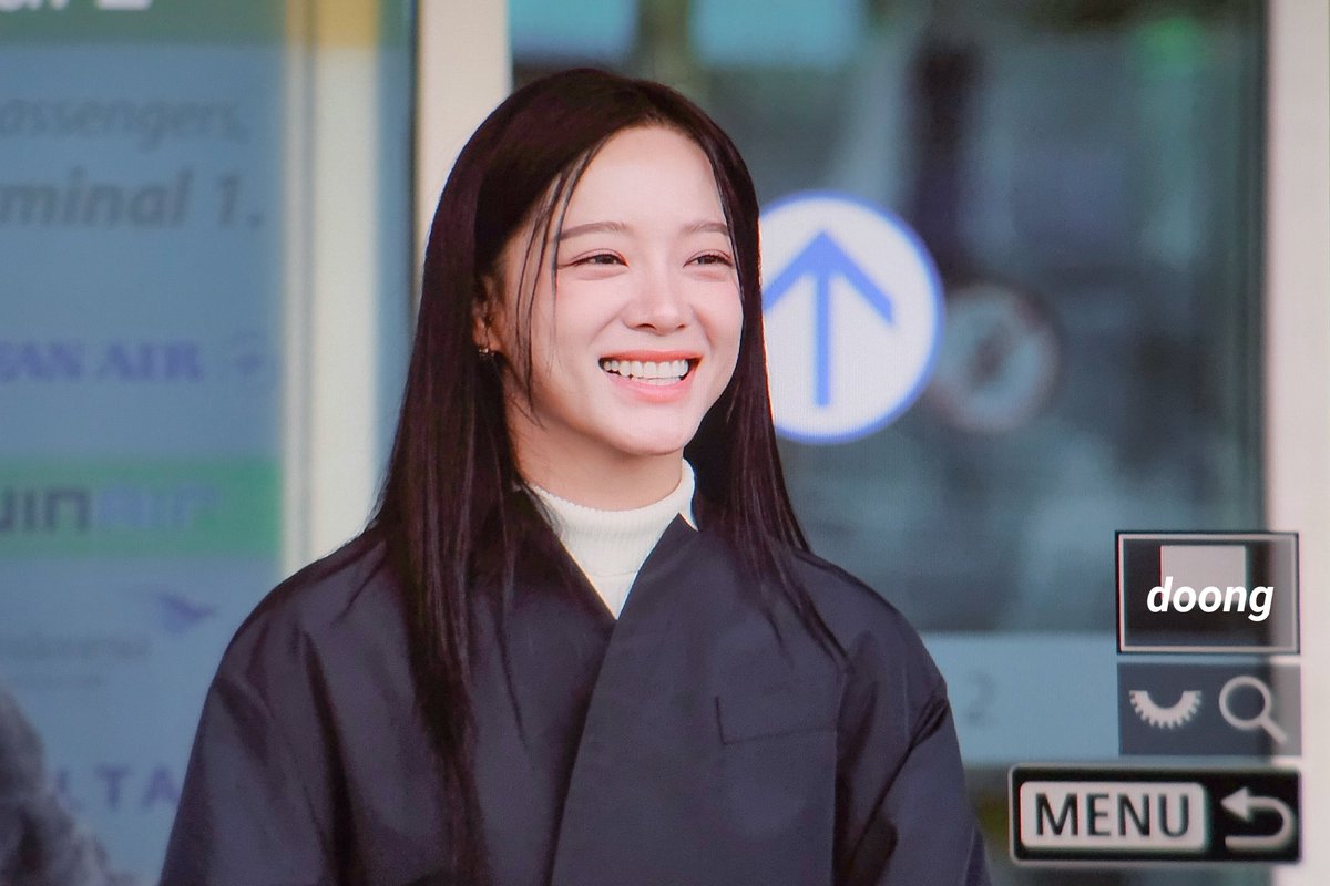 240912 

#김세정 #KIMSEJEONG