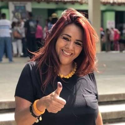 #Oaxaca #Politica #PRI En el PRI piden la expulsión de los tres diputados que avalaron la reforma federal 

Sin mencionarlos por su nombre, la Secretaria General de la Corriente Critica del PRI en Oaxaca, Rebeca Cervantes Navarro (<a href="/cerrbk/">CORRIENTE CRITICA NACIONAL</a>) exigió al dirigente del <a href="/PRI_Nacional/">PRI</a> ,