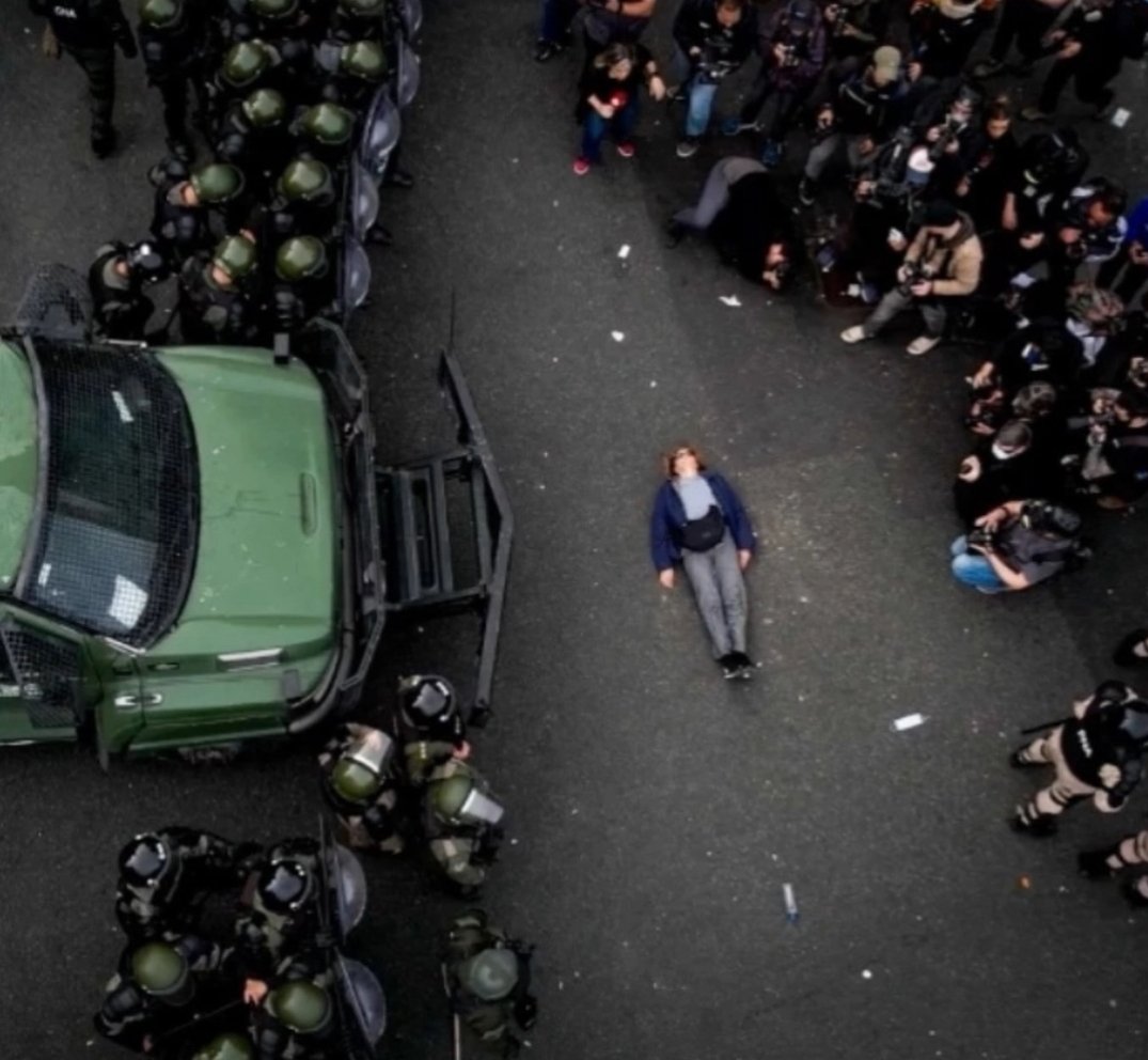 Esta imagen recorre el mundo. La Argentina de Milei. La que duele tanto...