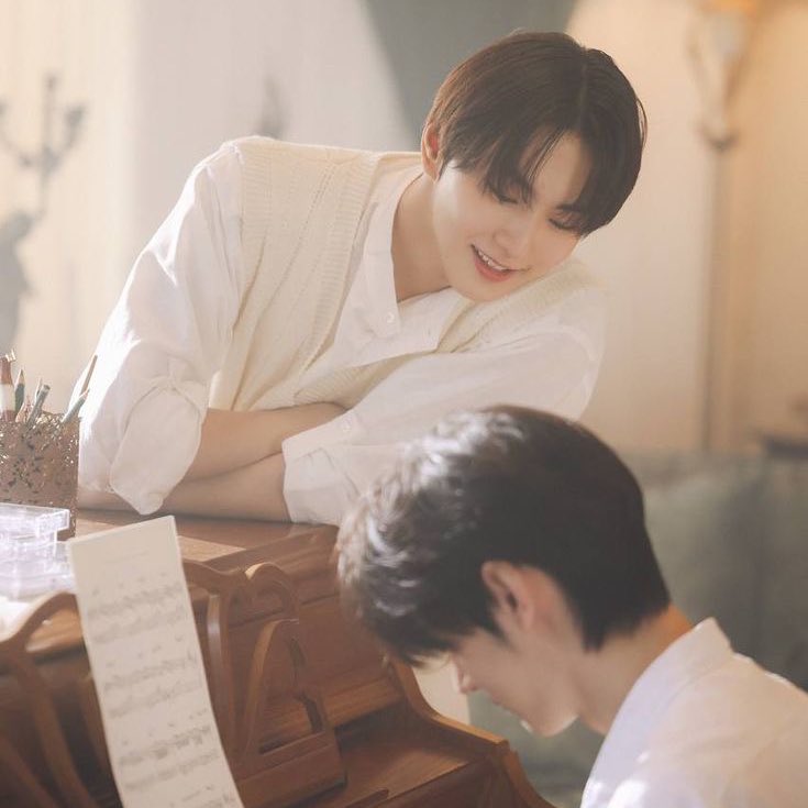 myfrenchexit's tweet photo. ੭   Unexplained Words.   𐂯   °   ｡  !!
( _ _ ).｡⠀o     #sungwon o.s

— El amor de Jw y Sh iba más allá de simples palabras. Y, más que amor, era un amor paranormal. https://t.co/IzUTzW4tjt