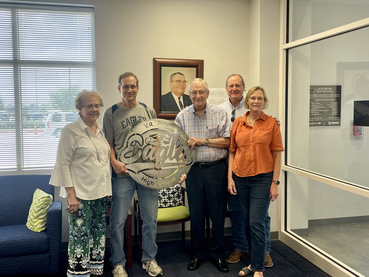 Eaton Eagles tweet media