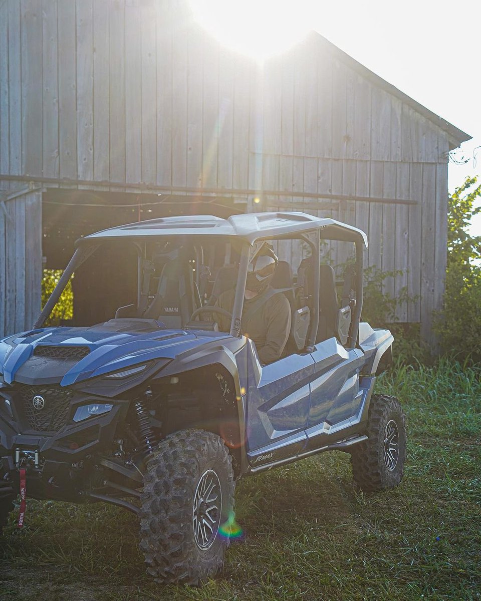 WTD_tv's tweet photo. Unloading the brand new Yamaha RMAX 4 1000 for one of the last hunts of the week! #YamahaOutdoors #REALizeYourAdventure #ProvenOffRoad #Hunting #DeerHunting #WhitetailDeer #Kentucky #offroads https://t.co/HqJijwVkMH
