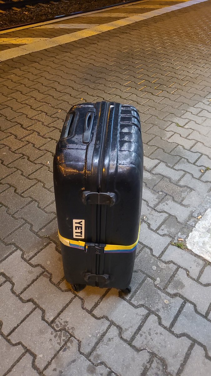 Guess I'll fly 🤷‍♂️ (to <a href="/CampEquestria/">Camp Equestria UK</a> that is). See you all on the other side (of the pond).