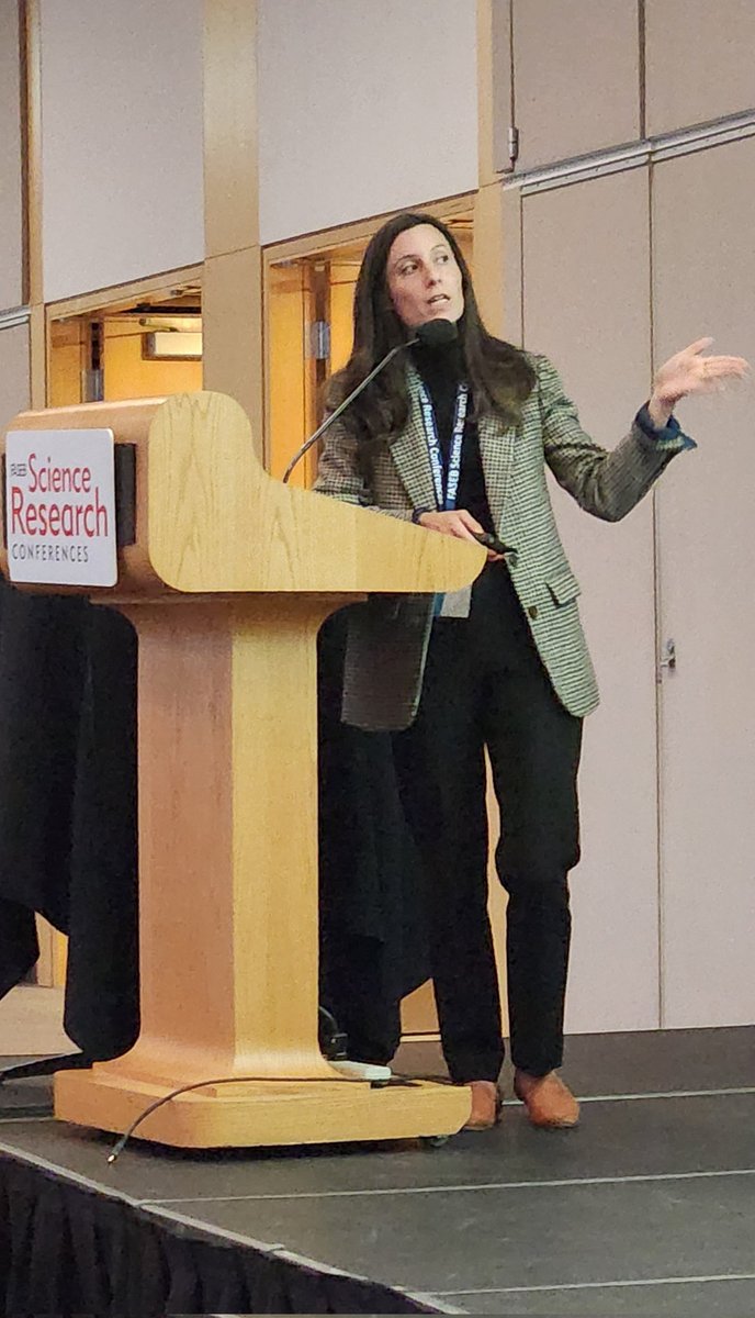 🔬🎸🚴♂️💻 🄼🄸🄻🄻🅂 🄻🄰🄱 (@millsjc67) on Twitter photo Super cool work from <a href="/RuptheScientist/">Laura Rupprecht</a> #GTSRC24: incredible tools allow her to see sucrose send signals to the brain via intestinal neuropods to vagal nerve to make them happy (and keep eating sugar) and find the genes involved in part by shining lights inside their guts.
Wild. Super cool work from <a href="/RuptheScientist/">Laura Rupprecht</a> #GTSRC24: incredible tools allow her to see sucrose send signals to the brain via intestinal neuropods to vagal nerve to make them happy (and keep eating sugar) and find the genes involved in part by shining lights inside their guts.
Wild.