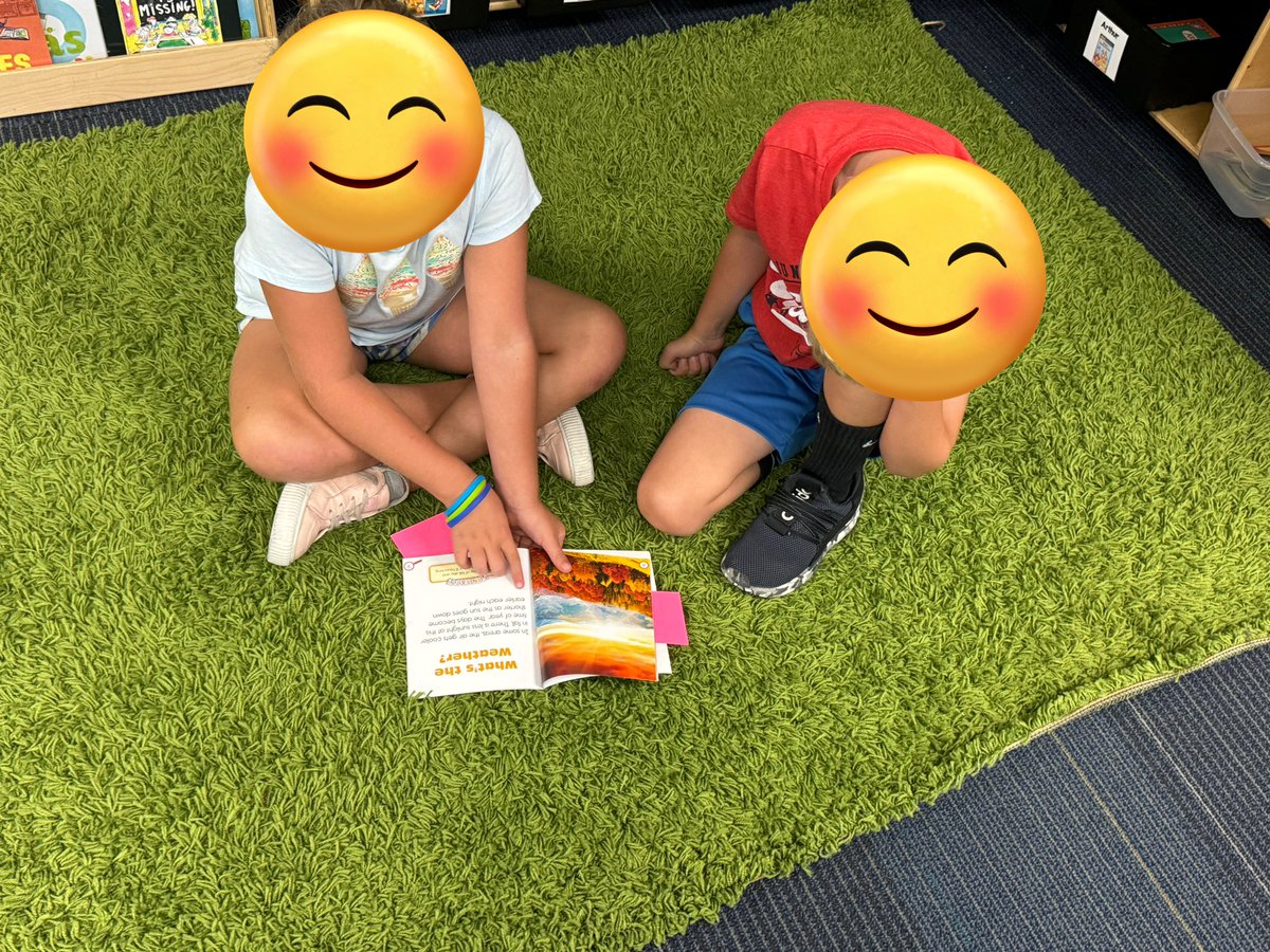 2nd graders got two different colored sticky notes. One for notices &amp; one for wonder ?’s. They got to partner read a story about how to tell when it’s fall. We even talked what a good coach does/sounds like when we get stuck on reading tricky words. <a href="/hnhuskies/">Toni Cole</a> <a href="/olatheschools/">Olathe Public Schools</a>