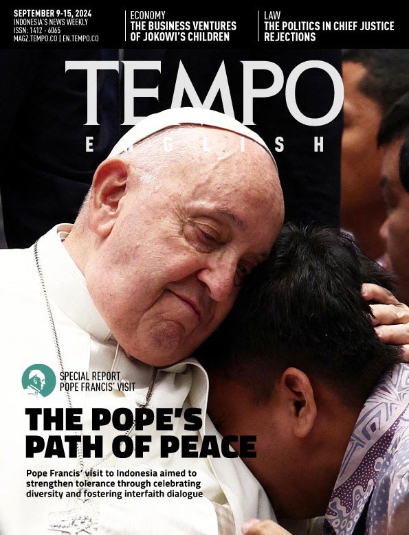 chichafrancisca's tweet photo. The english version is out! https://t.co/Fo3RxASMmR