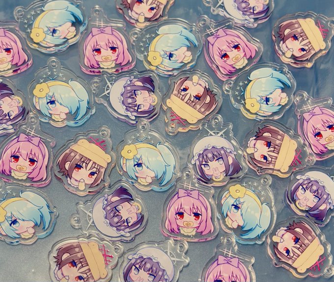 バブウスアクキー作った🌸
来月のせんアカでガチャポン設置して頒布します!いっぱいあるので気軽に回しに来てください✨️↺ 