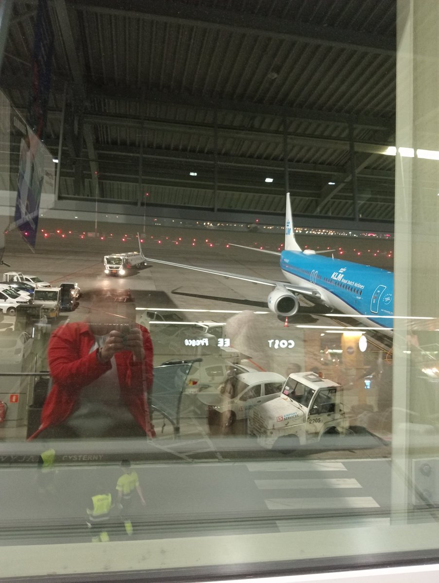 After a fantastic three days workshop on Solid State is time to go home. Thank you <a href="/Bestcsp22107/">BestCSP22107</a> for the organization and to the oppotunity to be presente.