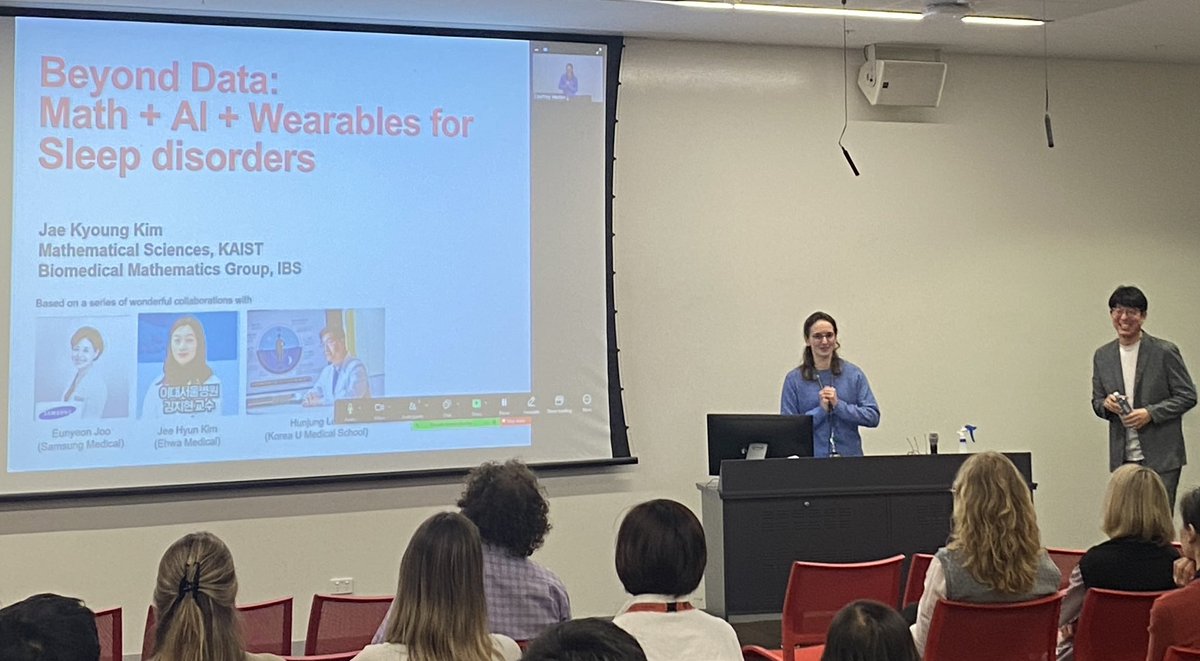 ‘Sleep and circadian rhythms are key to all aspects of health’

Beyond data: Maths, AI and wearables for sleep disorders - Welcome to A/P Jae Kyong Kim <a href="/umichkim/">Jae Kyoung Kim</a> from <a href="/kaistpr/">KAISTPR</a> for his #CPCTalk 

↪️ cpc-comms.sydney.edu.au/link/id/zzzz66…