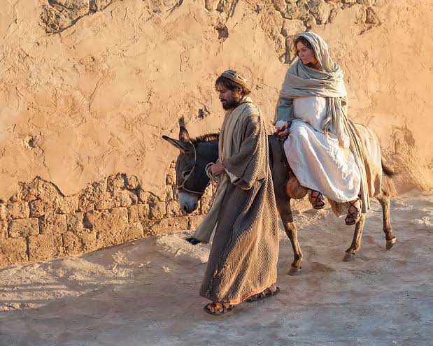 "Kalau hamil emang ga baik naik pesawat komersil"

Bunda Maria: