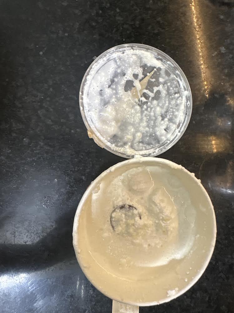 Rahulpramod95's tweet photo. Denying a refund for a desert which came destroyed and spilled all over 
@Swiggy @SwiggyCares @ITC_Cares https://t.co/SB7cvHTOYw