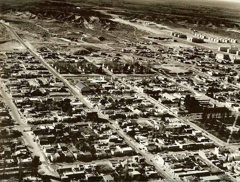 Felices 120 añitos NEUQUÉN 
#dronesnqn